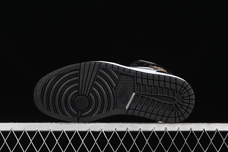 All categories Air Jordan Jordan series basketball shoes Air Jordan 1 Mid Air Jordan 1 Mid AJ1 Joe 1 white, black and silver color Zhongbang basketball shoes HV0789-010